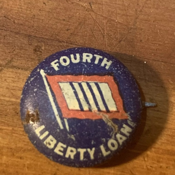Vintage Liberty Loan Pin Set - Red, Blue, White Antique WW1 - Picture 11 of 12